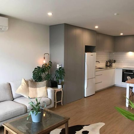 Modern Mangere Town House Villa Auckland Bagian luar foto