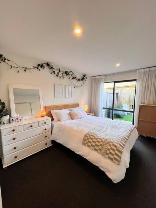 Modern Mangere Town House Villa Auckland Bagian luar foto